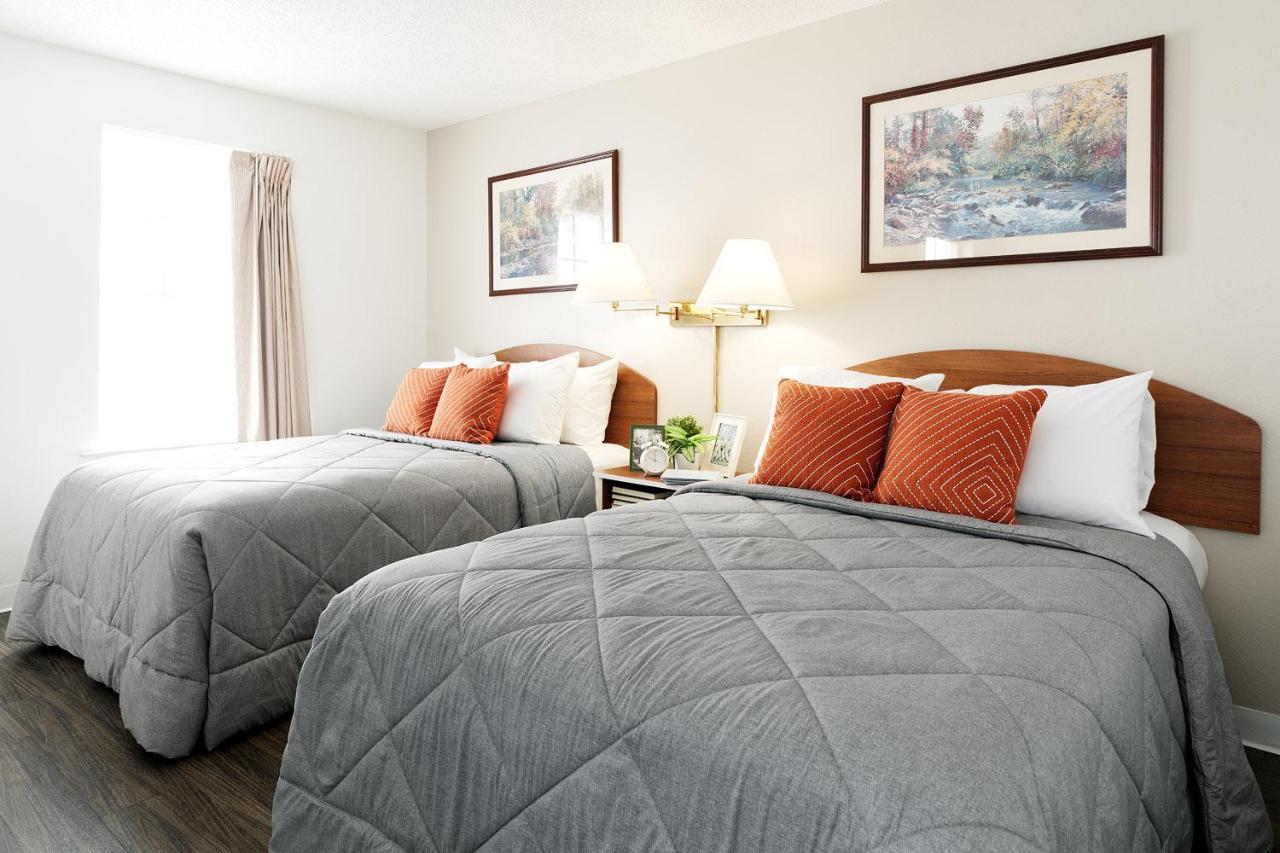 Intown Suites Extended Stay Houston Tx - Hobby Airport Buitenkant foto