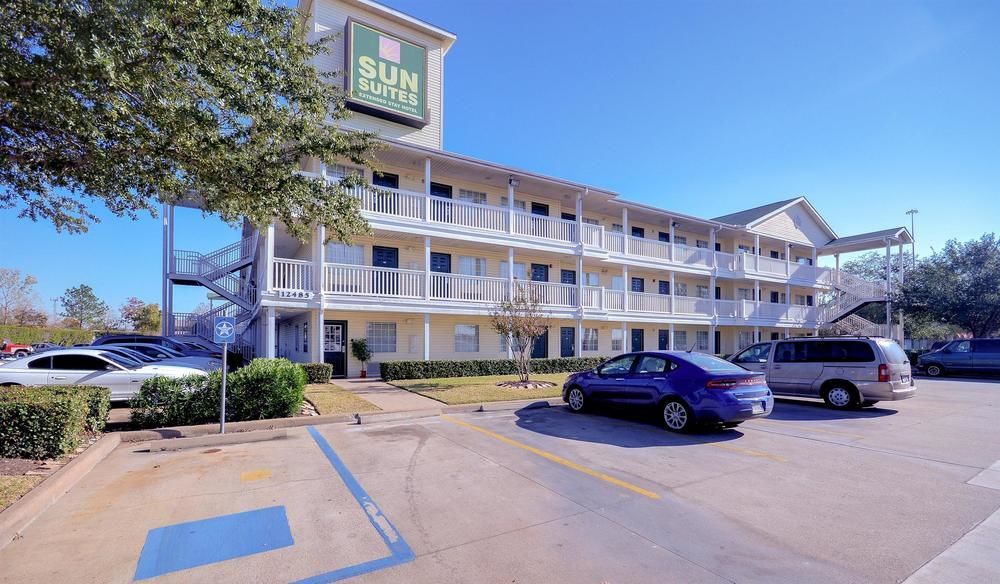 Intown Suites Extended Stay Houston Tx - Hobby Airport Buitenkant foto